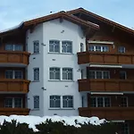 Apartment Haus Alpenglueck Saas-Fee