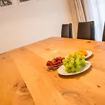 Apartment Haus Alpenglueck *