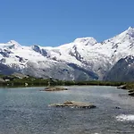 Apartment Haus Alpenglueck Saas-Fee