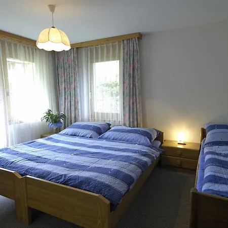 Апартаменты Haus Alpenglueck *