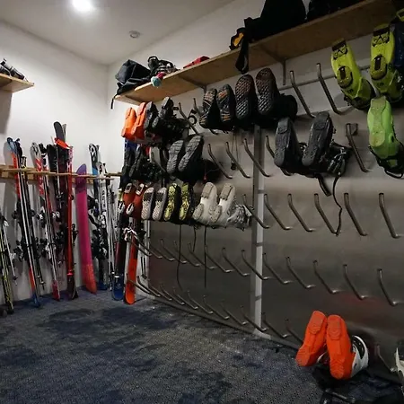 Haus Alpenglueck Апартаменты *